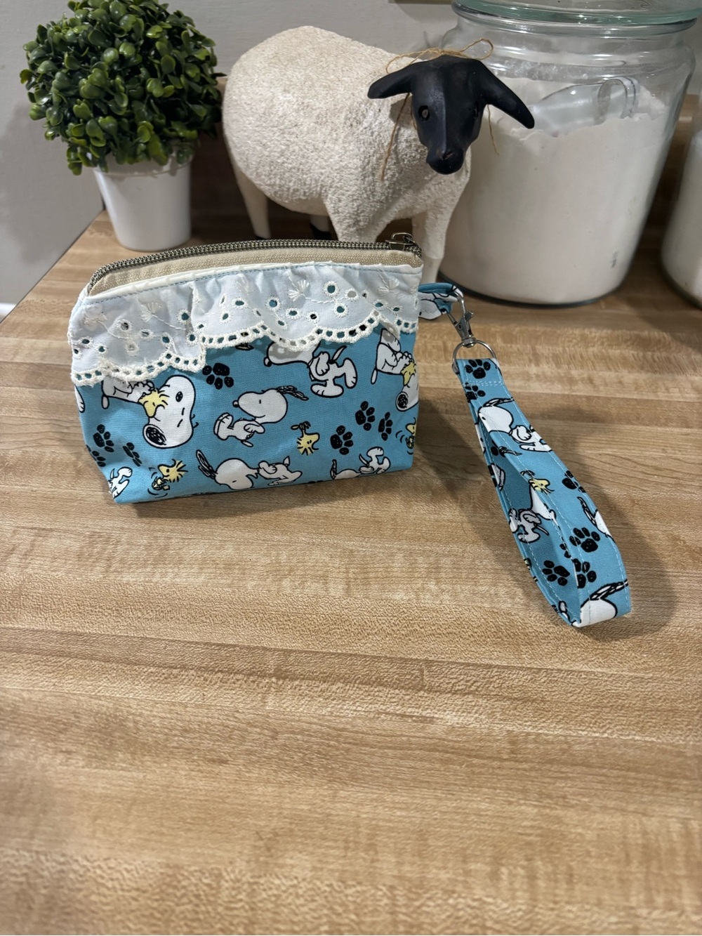 Handmade Blue Snoopy Wristlet Coin Purse with Lace Trim